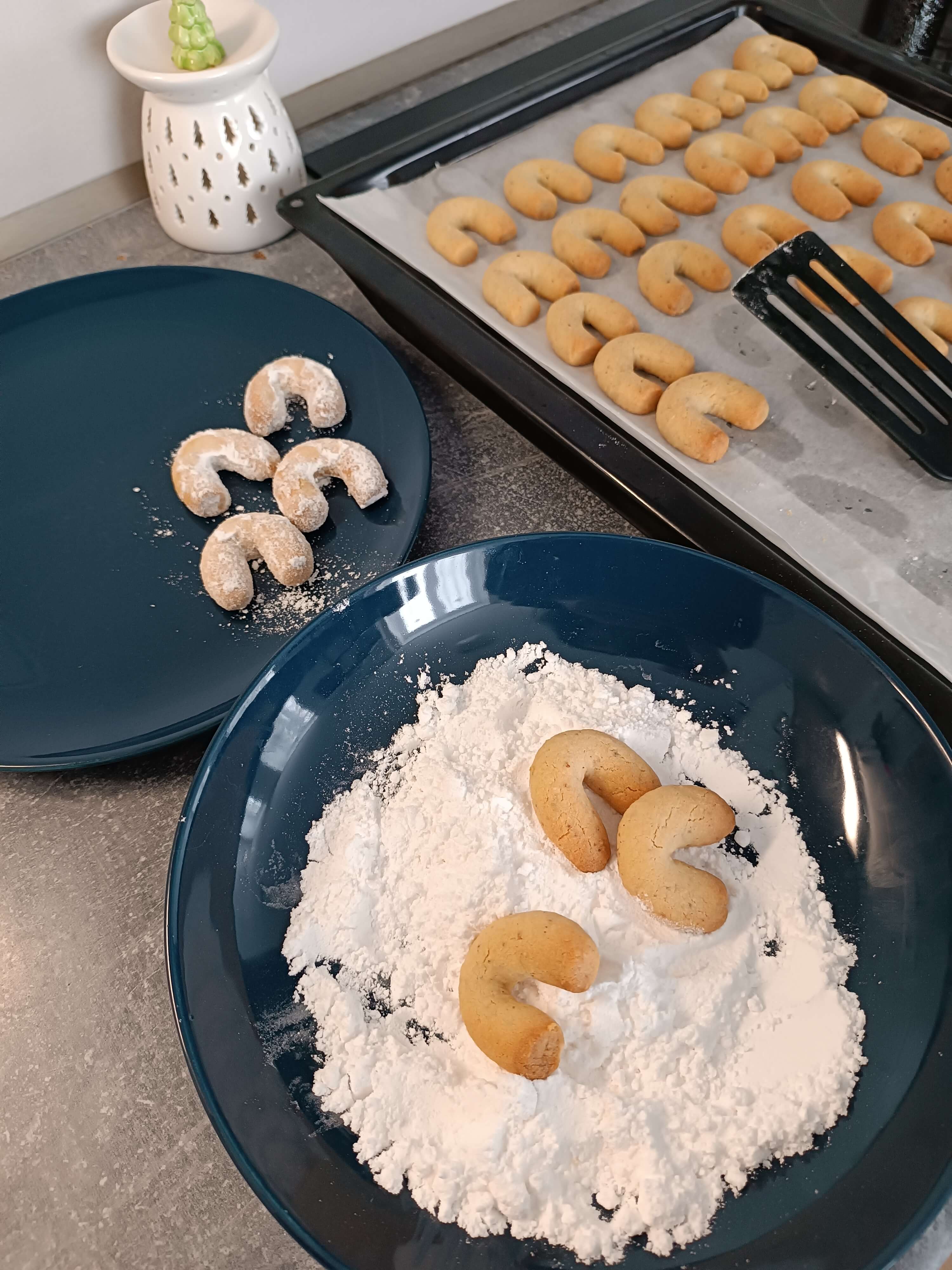 Vanilkove-rohlicky-liskovy-orech-6-recept-proteinaco